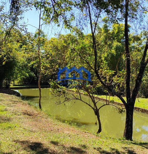 Sitio com 25.000 m² à Venda, por R$ 1.750.000 Cód. ch2274