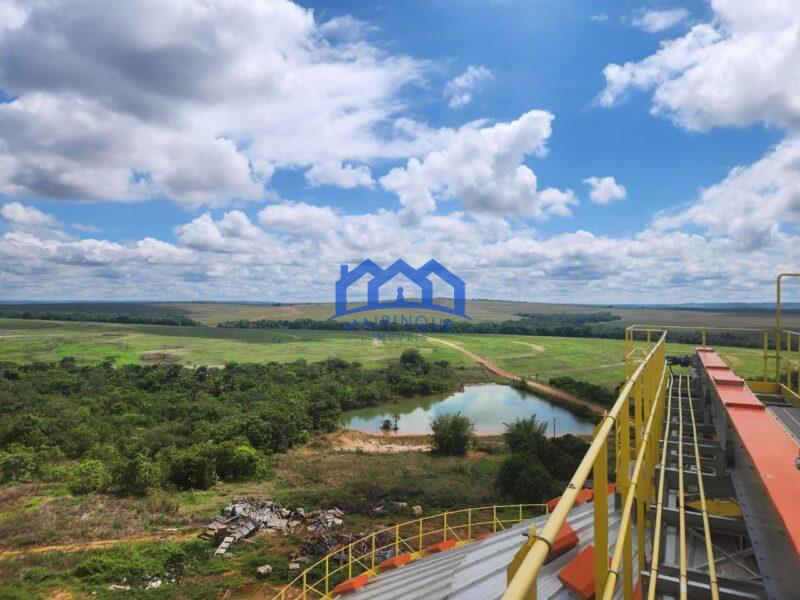 Sitio/Fazenda à Venda, 1.945,40 hectares por R$ 150.000.000 Cód. ch2275