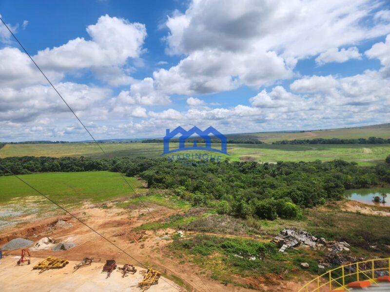 Sitio/Fazenda à Venda, 1.945,40 hectares por R$ 150.000.000 Cód. ch2275