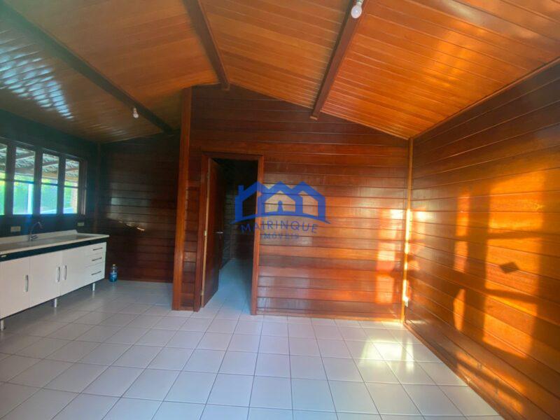 Chácara com 3 quartos e 2 banheiros, 1.320 m² por R$ 1.290.000 Cód. ch2277