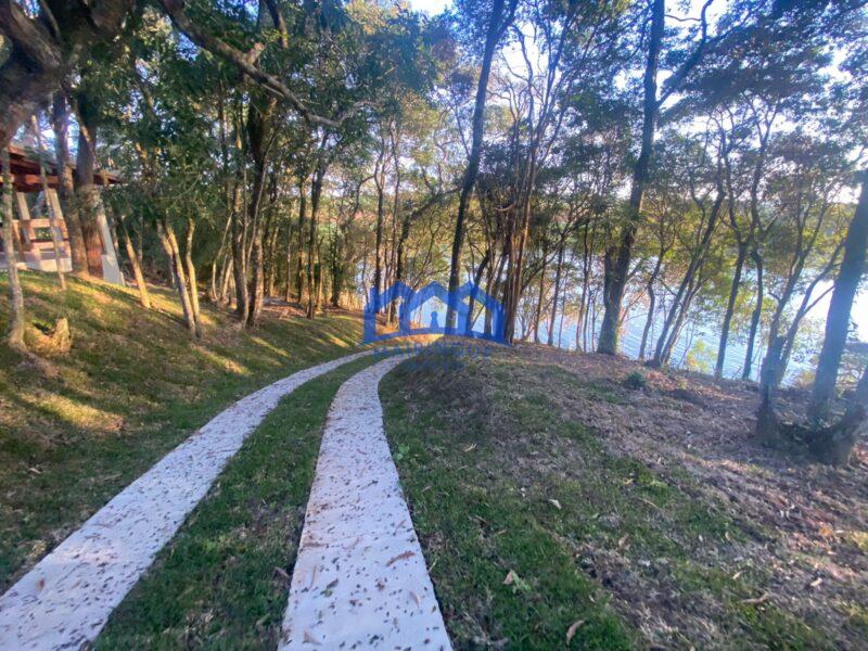 Chácara com 3 quartos e 2 banheiros, 1.320 m² por R$ 1.290.000 Cód. ch2277