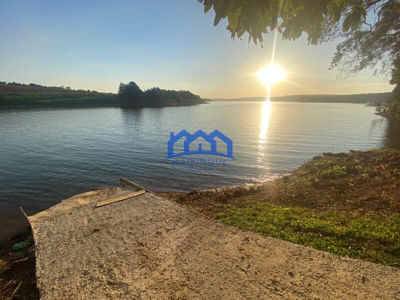 Chácara com 3 quartos e 2 banheiros, 1.320 m² por R$ 1.290.000 Cód. ch2277