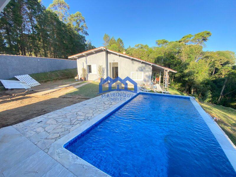 Chácara com 5 quartos e 4 banheiros, 2.000 m² por R$ 1.680.000 Cód. ch2278