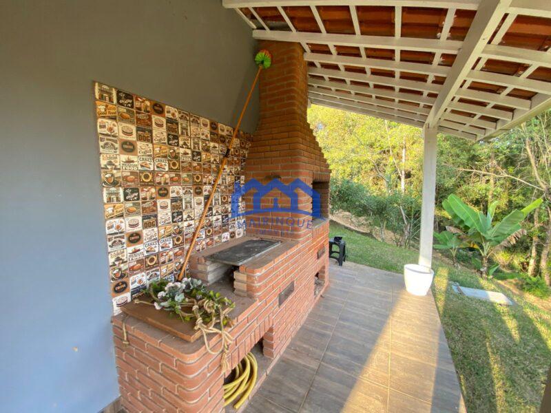 Chácara com 5 quartos e 4 banheiros, 2.000 m² por R$ 1.680.000 Cód. ch2278