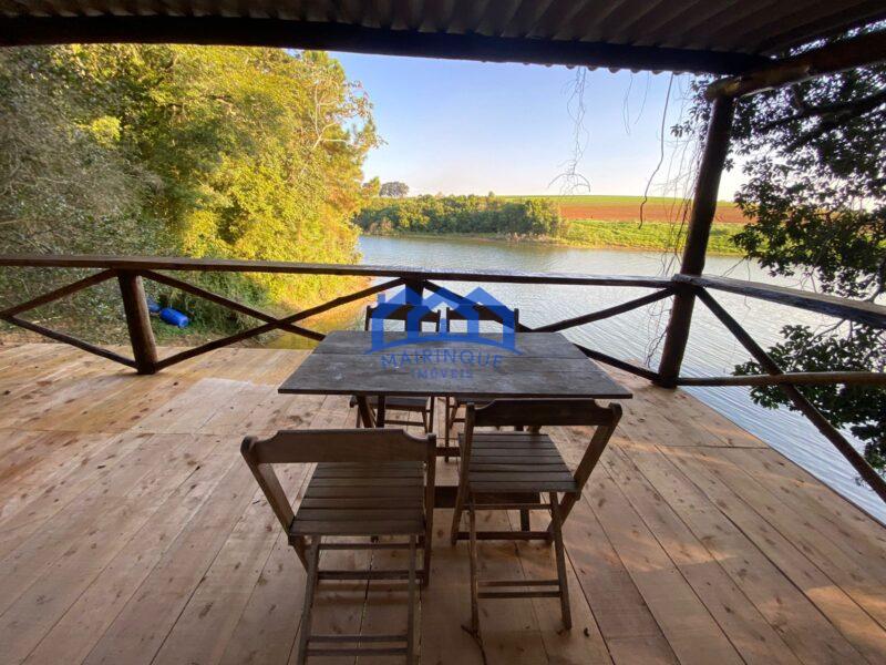 Chácara com 5 quartos e 4 banheiros, 2.000 m² por R$ 1.680.000 Cód. ch2278