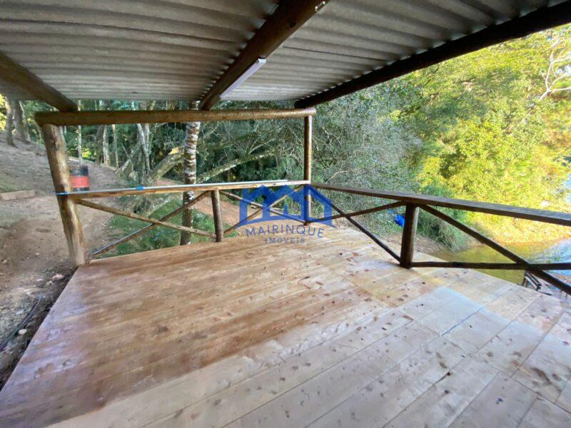 Chácara com 5 quartos e 4 banheiros, 2.000 m² por R$ 1.680.000 Cód. ch2278