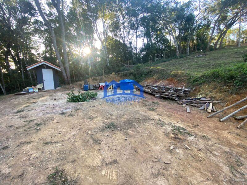 Chácara com 5 quartos e 4 banheiros, 2.000 m² por R$ 1.680.000 Cód. ch2278
