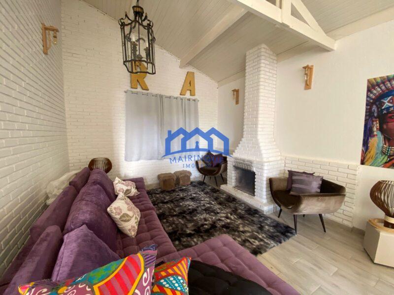 Chácara com 5 quartos e 4 banheiros, 2.000 m² por R$ 1.680.000 Cód. ch2278