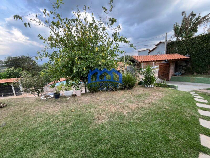 Chácara com 2 quartos e 4 banheiros, 1.000 m² por R$ 800.000 Cód. ch2280