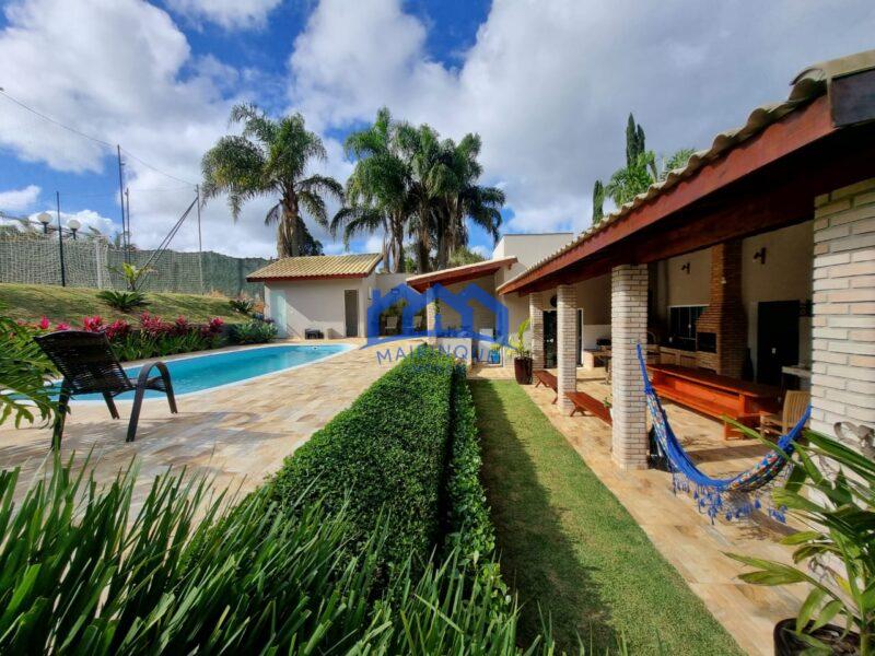 Chácara com 2 quartos e 4 banheiros, 1.000 m² por R$ 550.000 Cód. ch2283