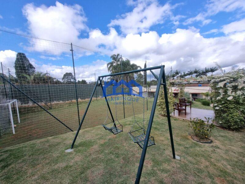 Chácara com 2 quartos e 4 banheiros, 1.000 m² por R$ 550.000 Cód. ch2283