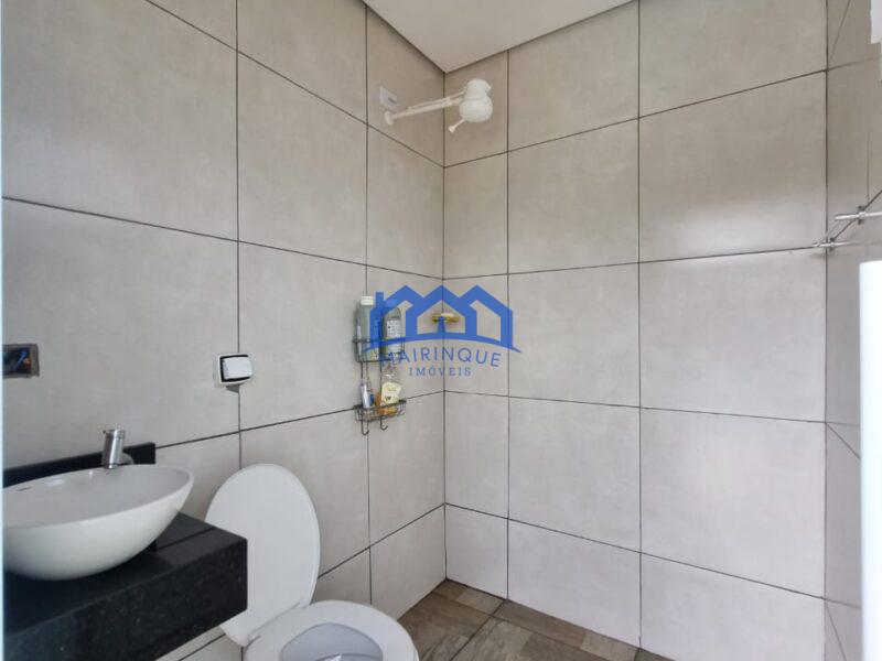 Chácara com 2 quartos e 4 banheiros, 1.000 m² por R$ 550.000 Cód. ch2283