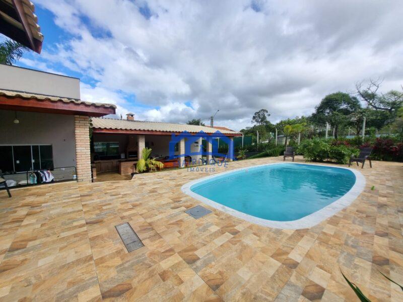 Chácara com 2 quartos e 4 banheiros, 1.000 m² por R$ 550.000 Cód. ch2283