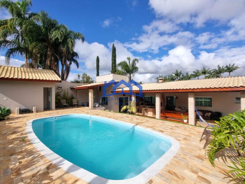 Chácara com 2 quartos e 4 banheiros, 1.000 m² por R$ 550.000 Cód. ch2283