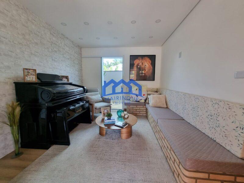Chácara com 2 quartos e 4 banheiros, 1.000 m² por R$ 550.000 Cód. ch2283