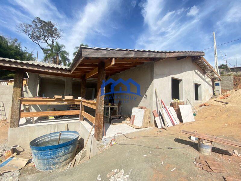 Chácara com 3 quartos e 2 banheiros, 500 m² por R$ 550.000 Cód. ch2285