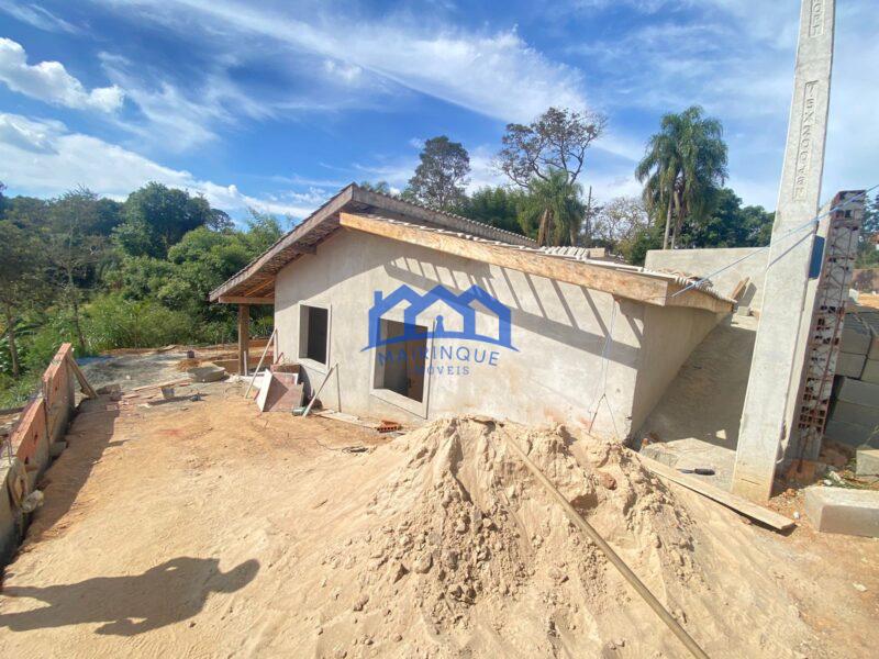 Chácara com 3 quartos e 2 banheiros, 500 m² por R$ 550.000 Cód. ch2285