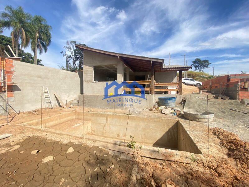 Chácara com 3 quartos e 2 banheiros, 500 m² por R$ 550.000 Cód. ch2285