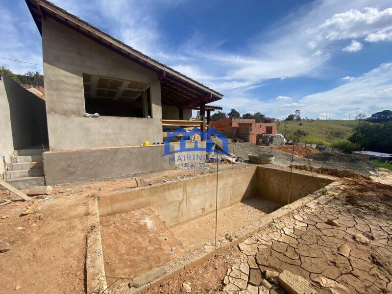 Chácara com 3 quartos e 2 banheiros, 500 m² por R$ 550.000 Cód. ch2285