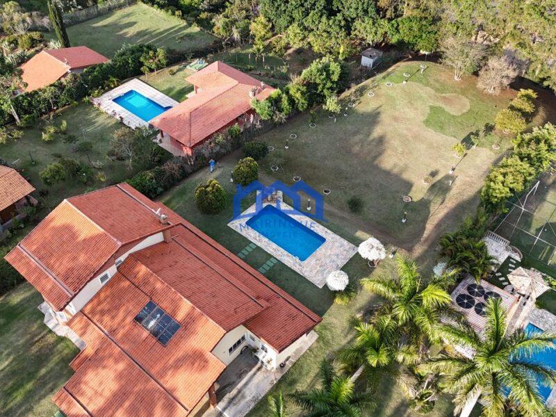 Chácara com 4 quartos e 6 banheiros à Venda, 2.700 m² por R$ 2.000.000 Cód. ps297
