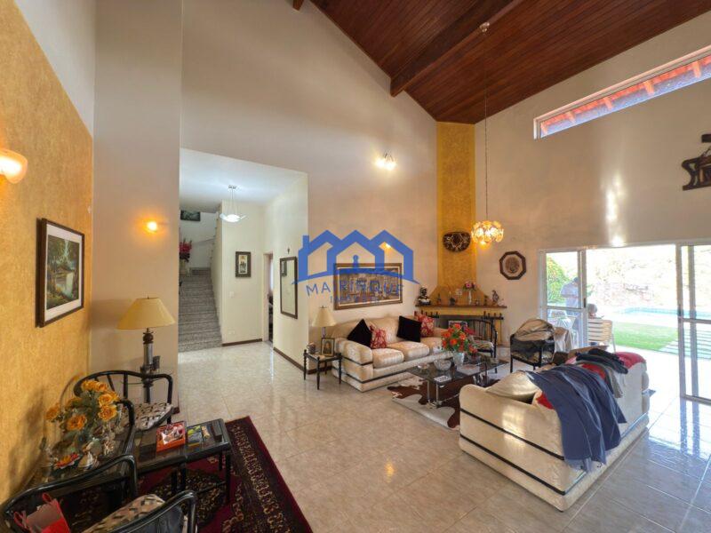 Chácara com 4 quartos e 6 banheiros à Venda, 2.700 m² por R$ 2.000.000 Cód. ps297