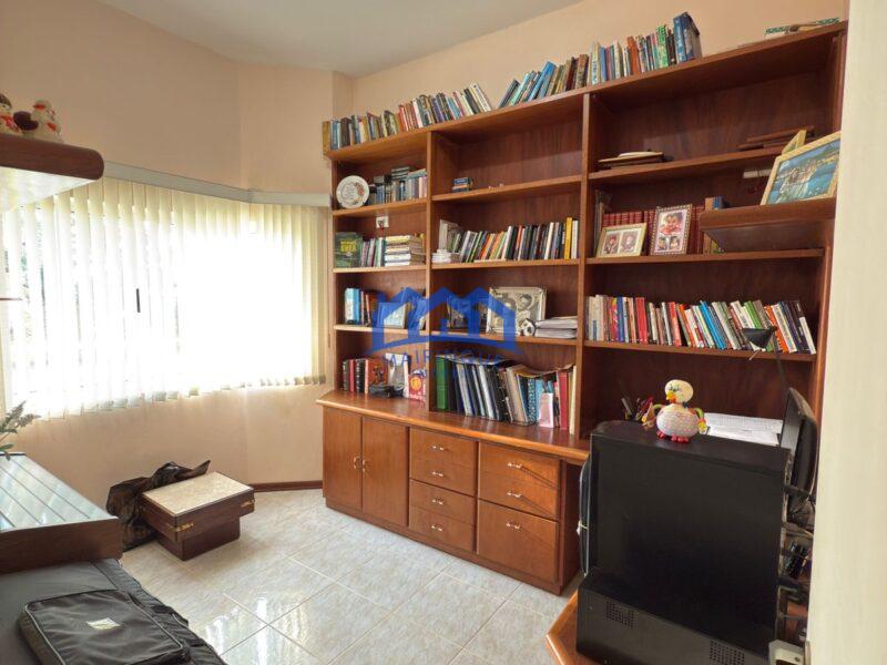 Chácara com 4 quartos e 6 banheiros à Venda, 2.700 m² por R$ 2.000.000 Cód. ps297