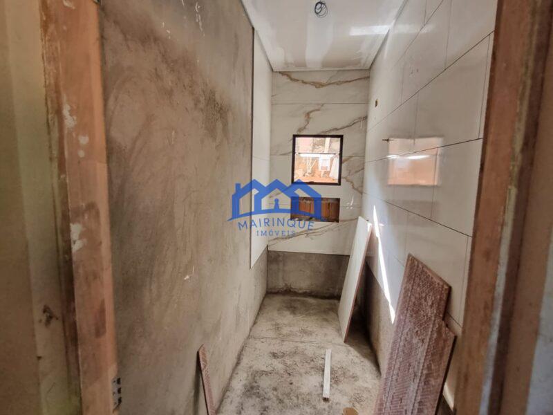 Chácara com 3 quartos e 4 banheiros, 1.300 m² por R$ 680.000 Cód. ch2294