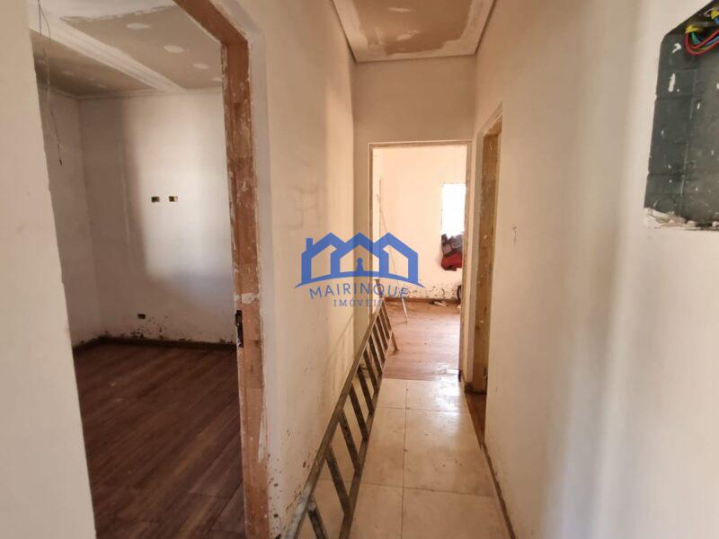 Chácara com 3 quartos e 4 banheiros, 1.300 m² por R$ 680.000 Cód. ch2294