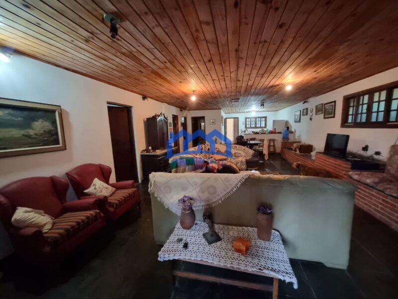 Chácara com 7 quartos e 4 banheiros à Venda, 4.000 m² por R$ 1.050.000 Cód. ps299