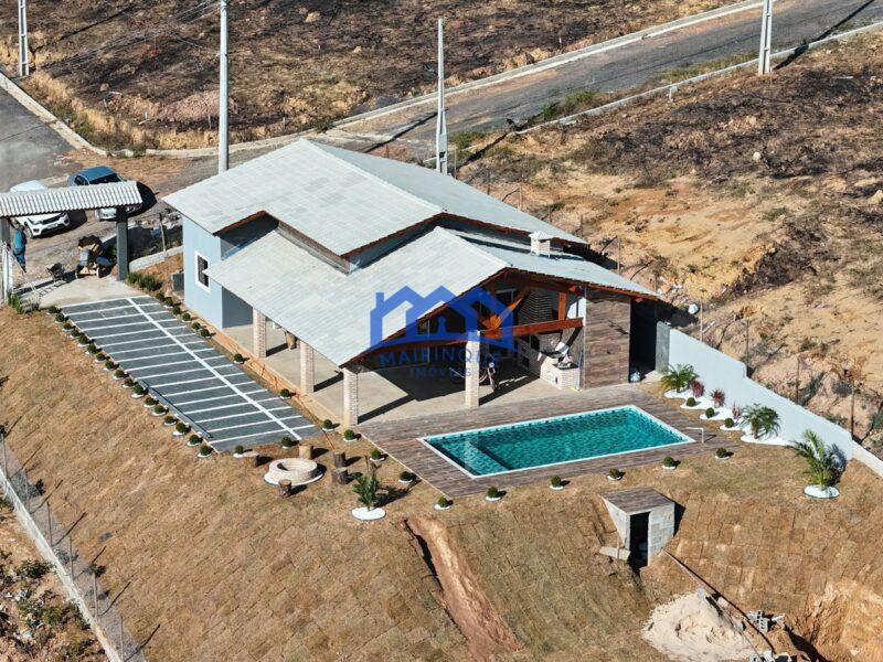 Chácara com 3 quartos e 3 banheiros à Venda, 1.000 m² por R$ 765.000 Cód. ch2297