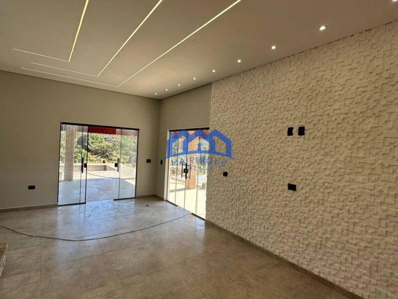Chácara com 3 quartos e 3 banheiros à Venda, 1.000 m² por R$ 765.000 Cód. ch2297