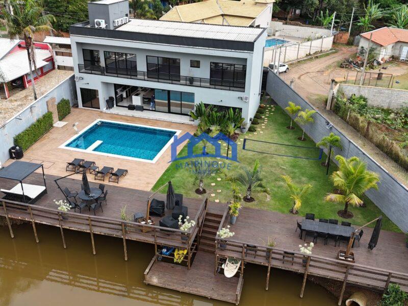 Chácara com 3 quartos e 4 banheiros à Venda, 1.000m² por R$ 1.100.000 Cód. ch2300