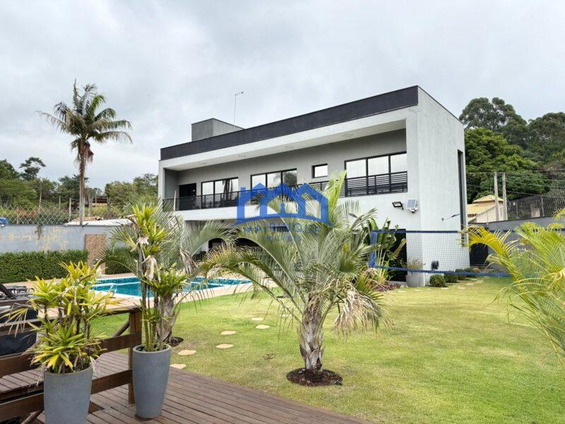 Chácara com 3 quartos e 4 banheiros à Venda, 1.000m² por R$ 1.100.000 Cód. ch2300