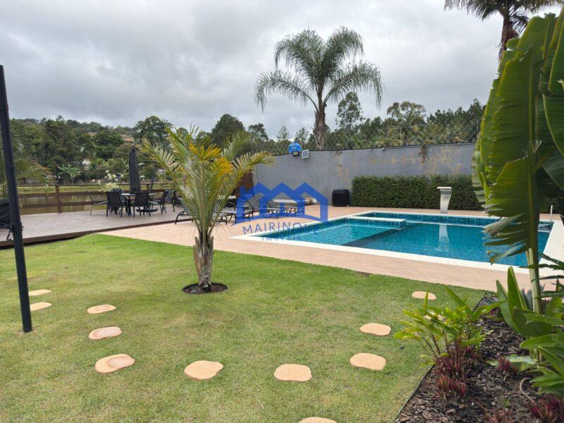 Chácara com 3 quartos e 4 banheiros à Venda, 1.000m² por R$ 1.100.000 Cód. ch2300