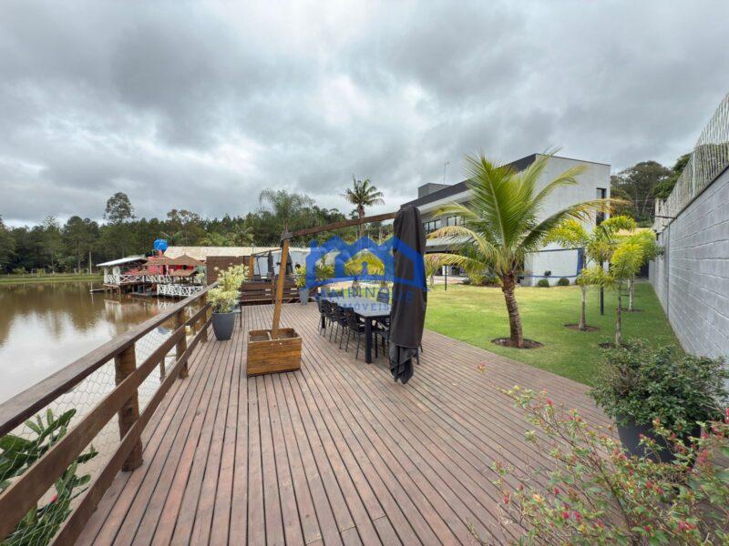 Chácara com 3 quartos e 4 banheiros à Venda, 1.000m² por R$ 1.100.000 Cód. ch2300